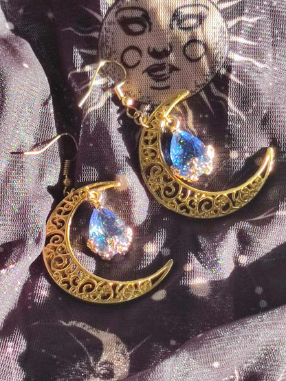 Moon intuition earrings